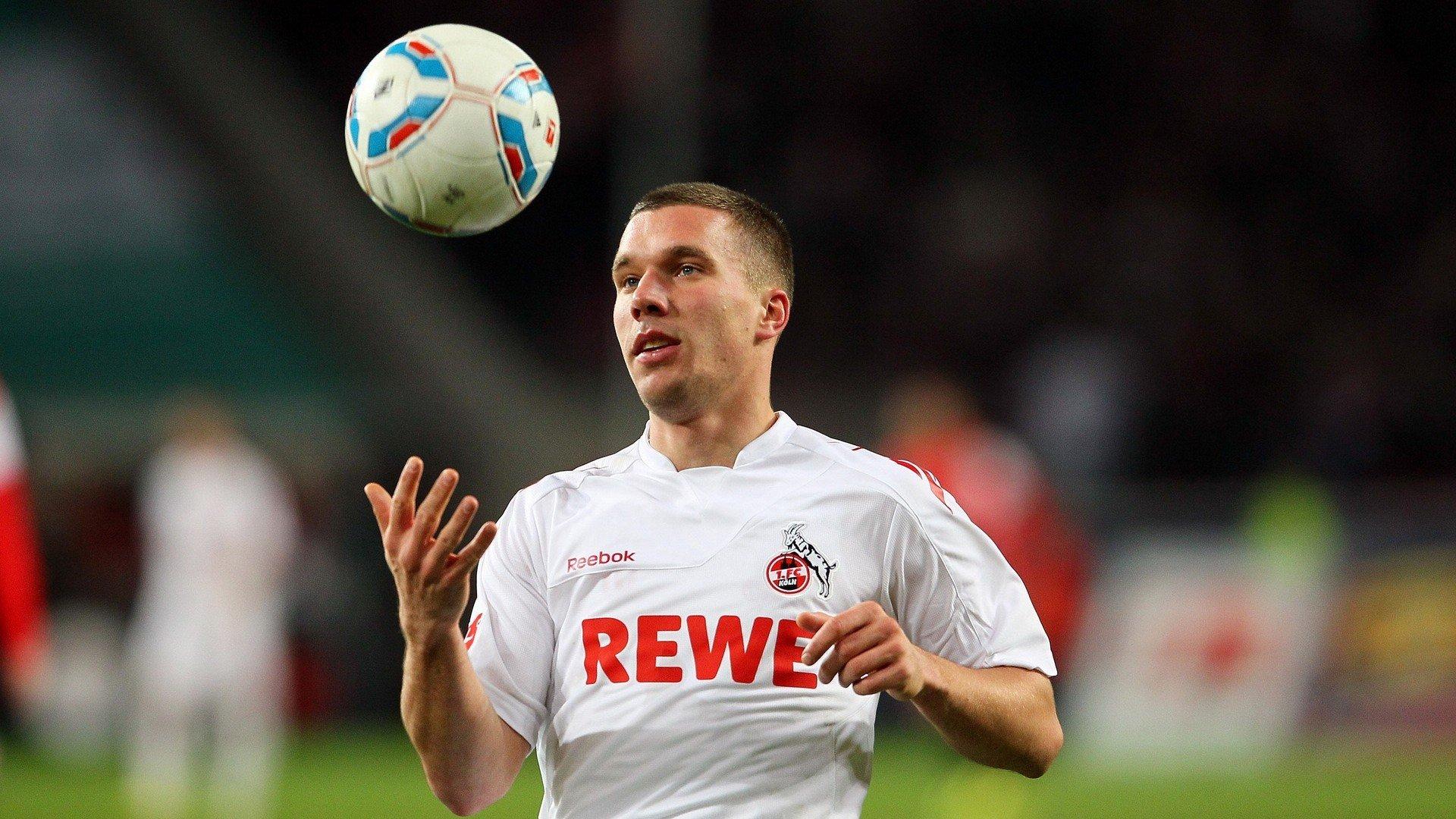 吕鹏谈球队备战，全队斗志昂扬，热切期待新赛季主场首秀